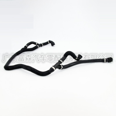 17127576371 適用于寶馬水管E70/E71 汽車水管 橡膠軟管