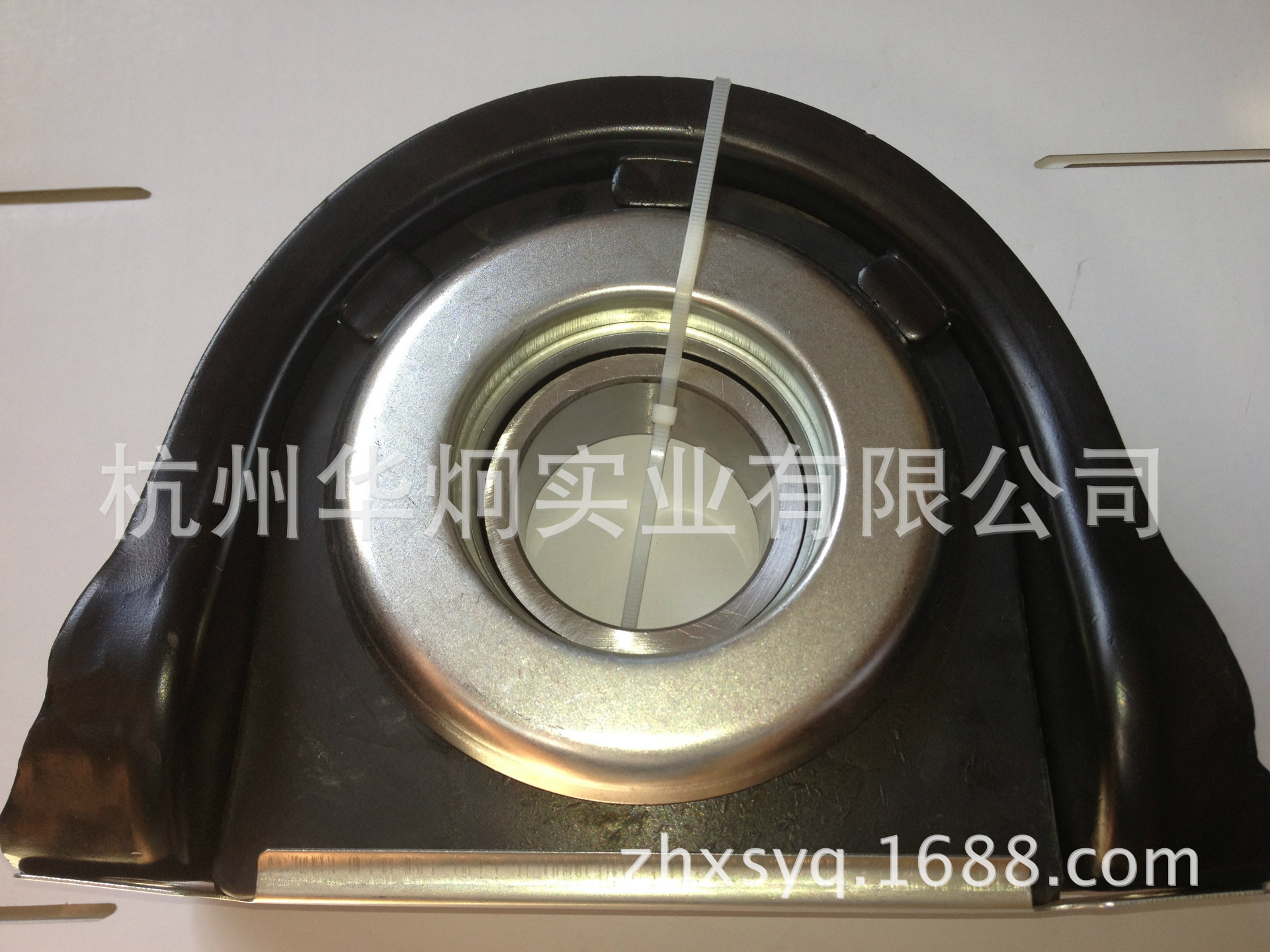 生產(chǎn) JCB-6901傳動(dòng)軸中間支架中央吊架軸承中心軸承支架