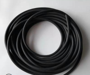 現(xiàn)貨耐溫氟橡膠制品 FPM氟硅橡膠條 氟膠密封條價(jià)格合理可定制