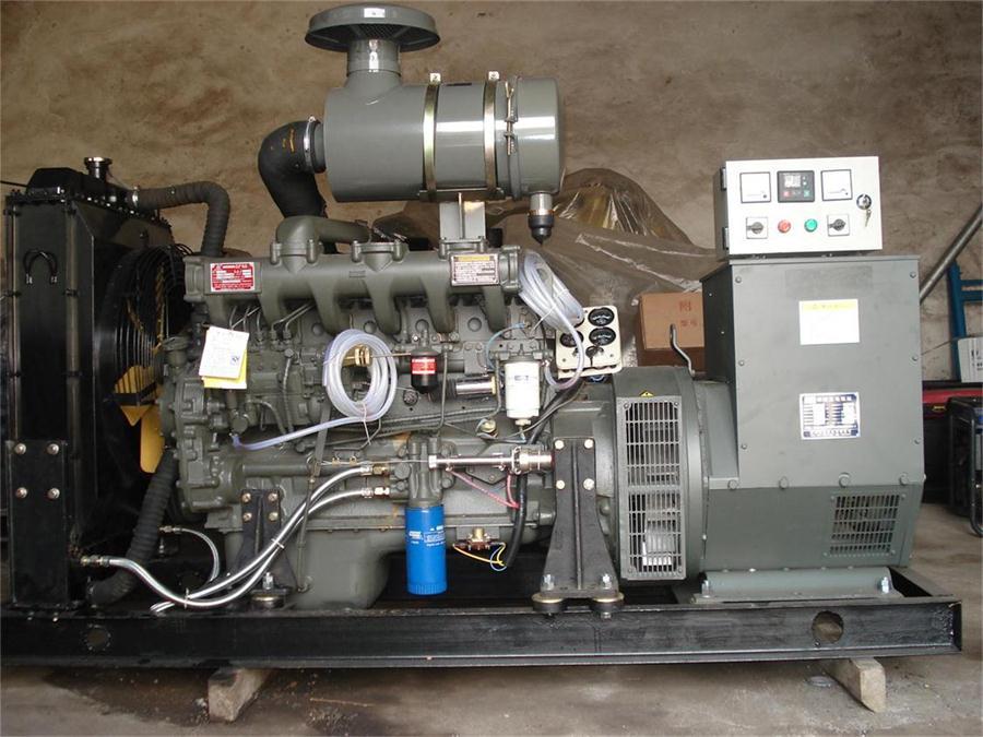 康明斯50KW柴油發(fā)電機(jī)組