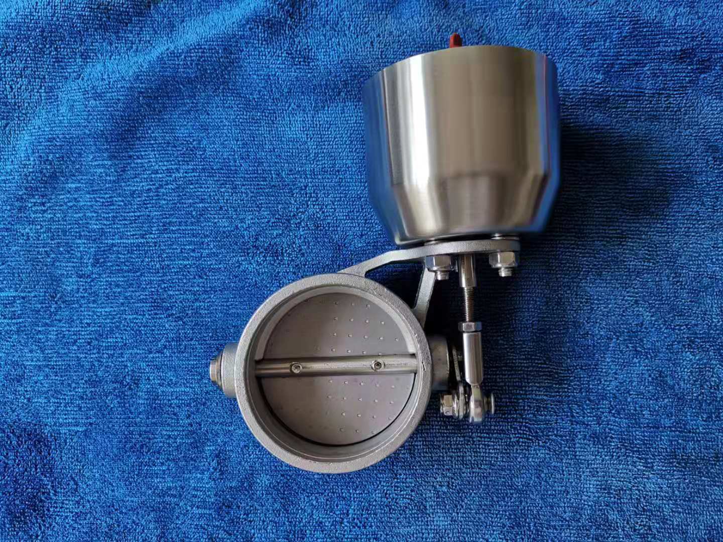 供應(yīng)汽車可變氣動排氣閥門