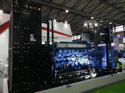 云南昆明三菱配斯坦福2000KW智能化柴油發(fā)電機組