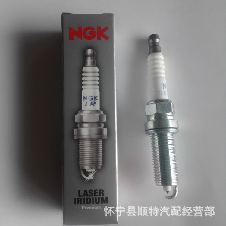 NGK銥鉑金火花塞豐田卡羅拉雅力士花冠威馳普銳斯逸致ILKAR7B11