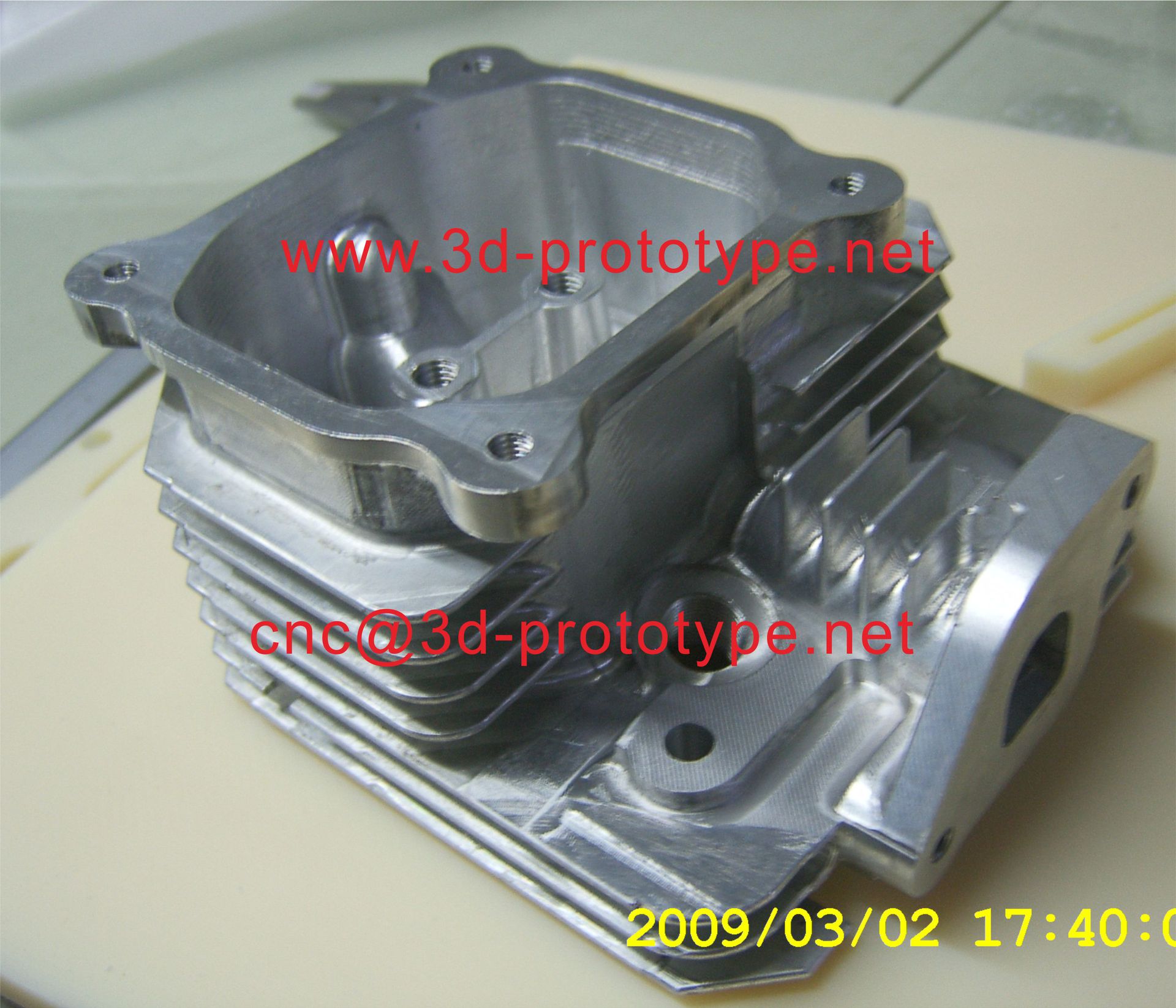 發(fā)動機缸體-JD-210-300-0