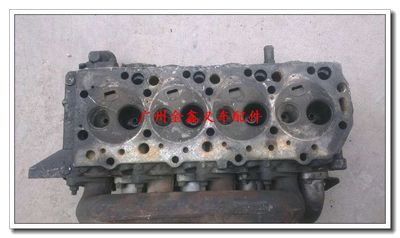 叉車配件D4BB拆車缸蓋　現代叉車配件