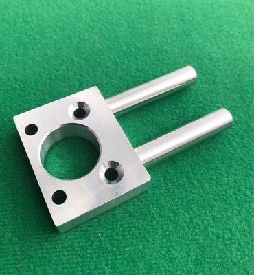 工廠供應(yīng)不銹鋼車加工非標(biāo)件 數(shù)控車床加工走心機(jī)加工 機(jī)床加工件