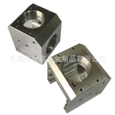 CNC電腦鑼加工 鋁件機(jī)加工 三腳鋁件加工 車床件加工，車銑鑼加工