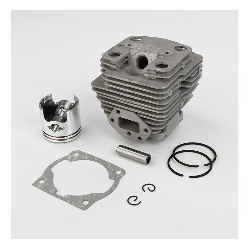 家用割草機(jī)汽缸小型背負(fù)式除草割灌機(jī)打草汽油機(jī)園林工具廠家定制