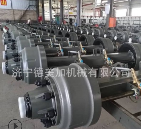 梁山廠家長期供應(yīng)掛車車橋 美式車橋 德式半掛車車橋 車軸 光軸