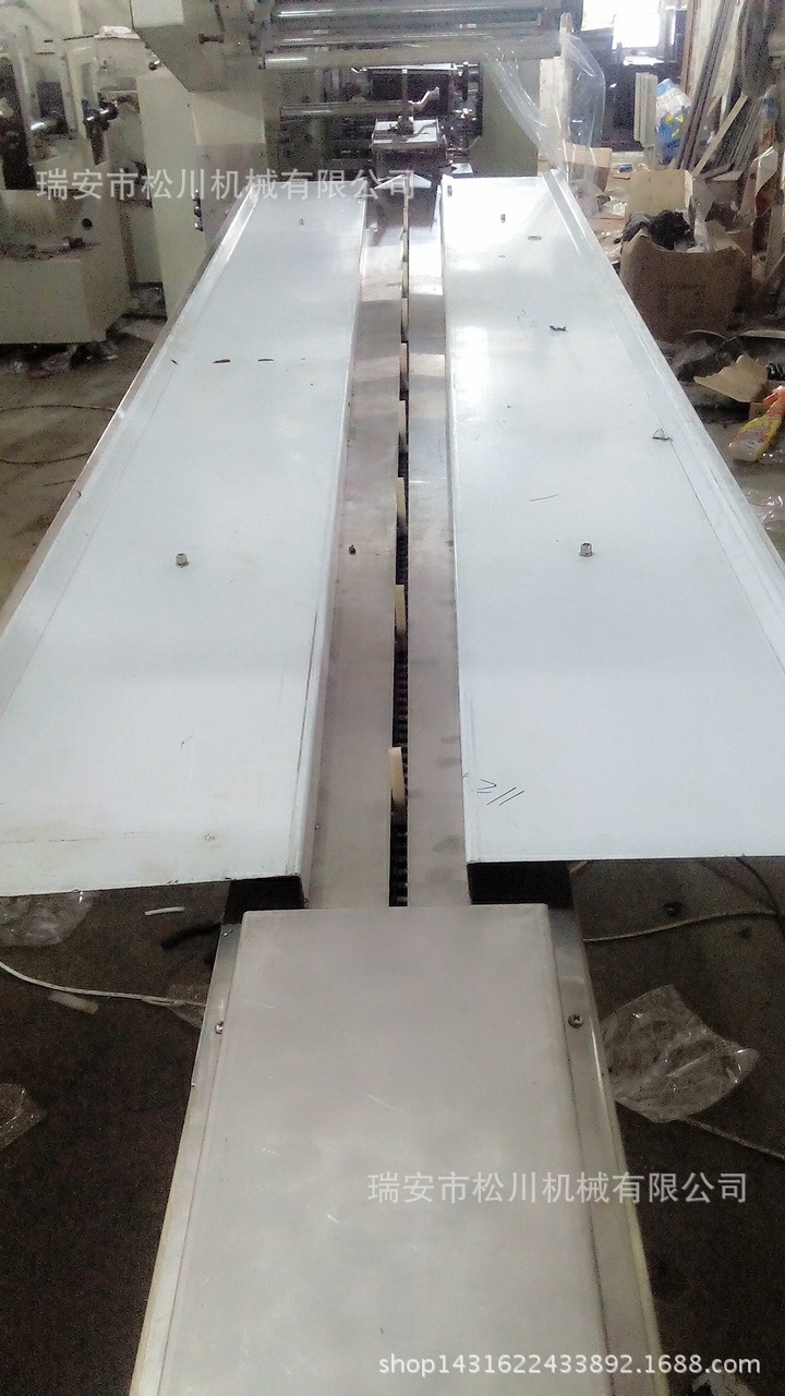 熱收縮包裝機(jī)細(xì)節(jié)實(shí)拍圖