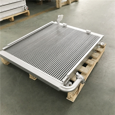 供應(yīng)定制小松KOMATSU挖掘機PC200用液壓油散熱器水箱中冷器配件