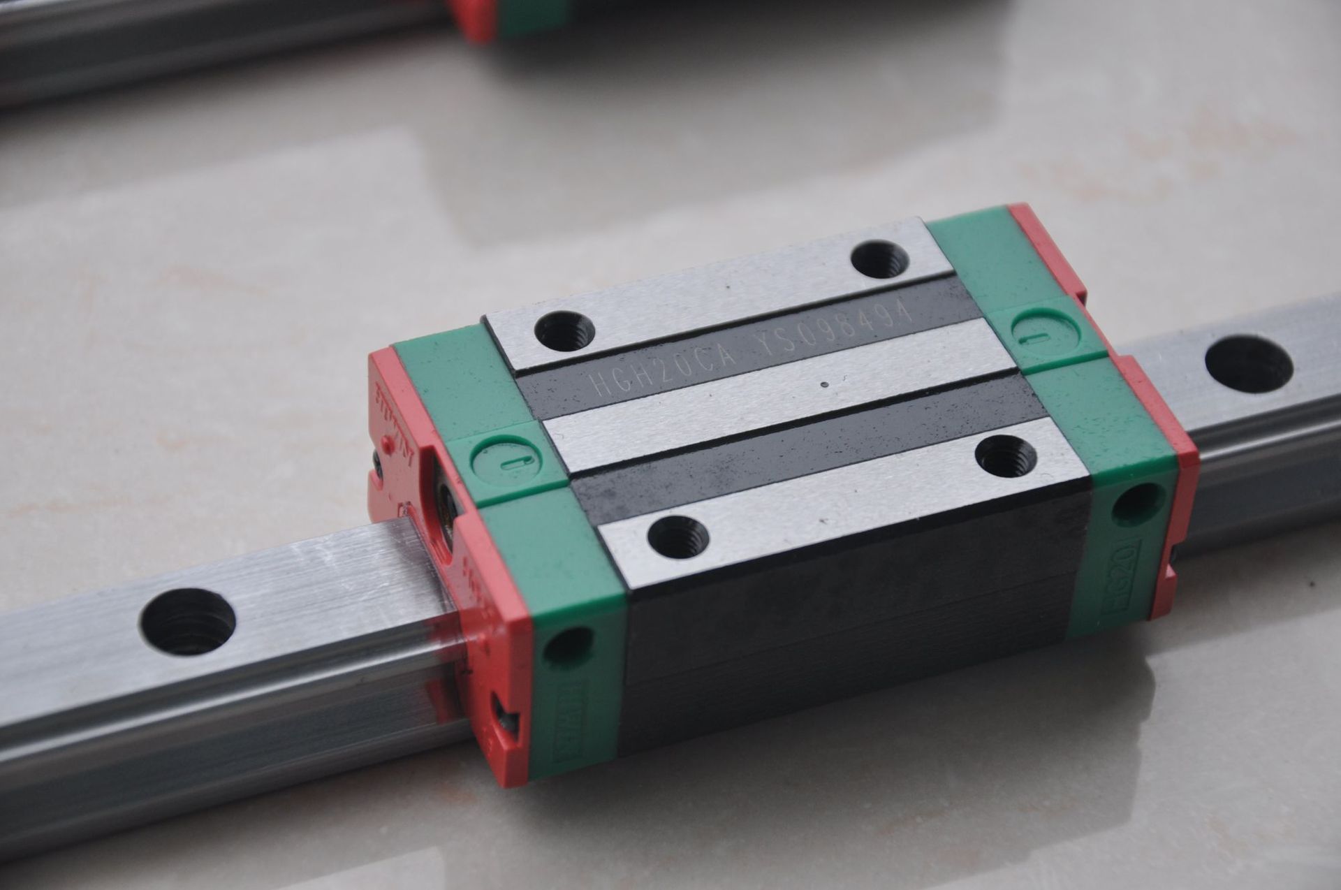 精密滾珠直線導(dǎo)軌線軌重型高組裝方型法蘭型15 20 25 30 35 45HGH