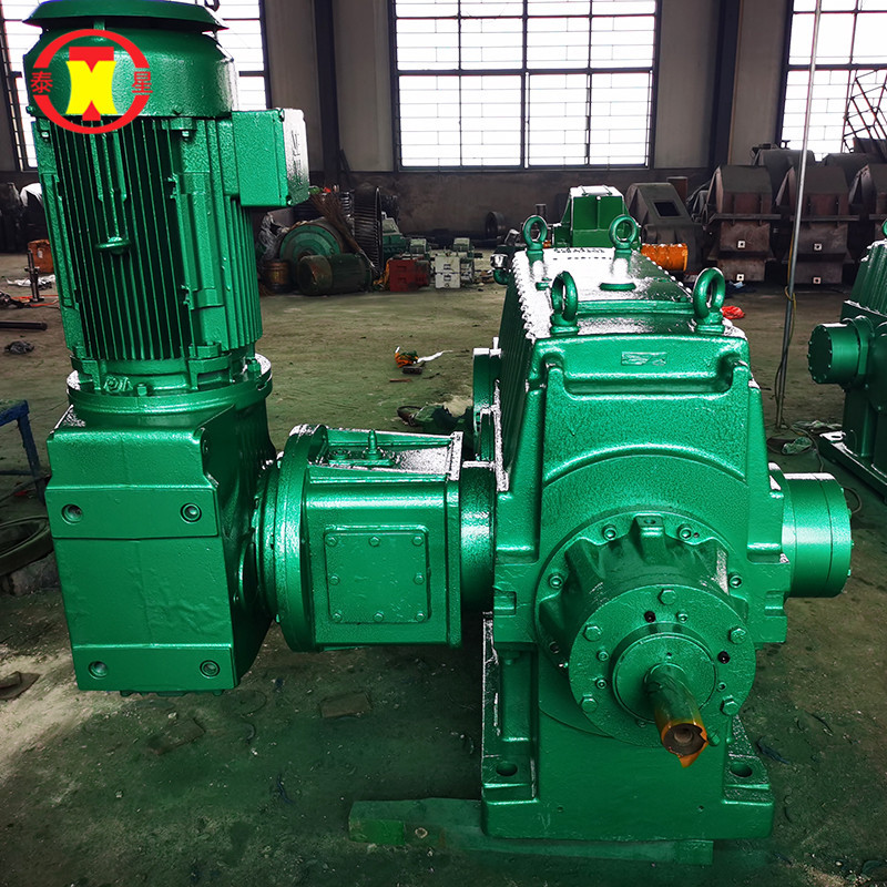 DCFY系列輔傳減速機(jī) (4).jpg