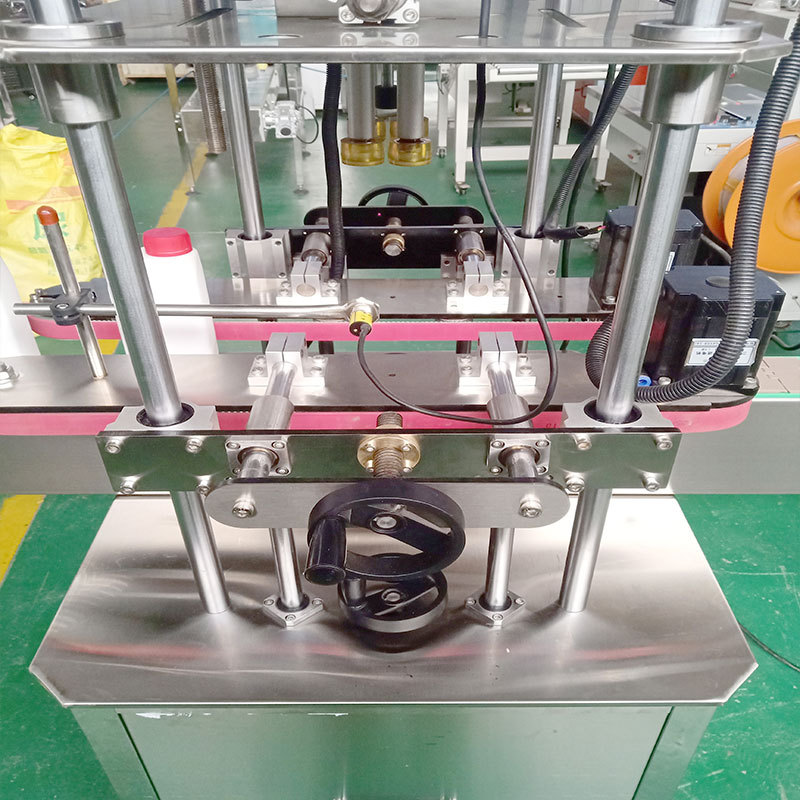 單頭高速搓蓋機.jpg4