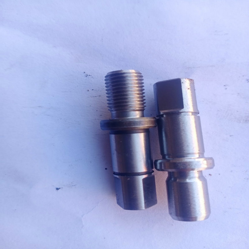 多工位冷鐓_非標(biāo)螺絲螺母冷墩_機(jī)械零部件冷墩_汽摩配件冷墩