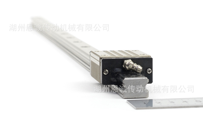 SXRZ24 SXRZ28 SXRZ33 SSXRZ24 SSXRZ28 SSXRZ33直線導軌 滑塊