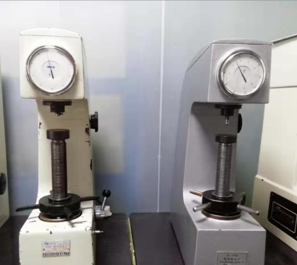 二手華銀洛氏硬度計HR-150A 二手得川洛氏硬度機