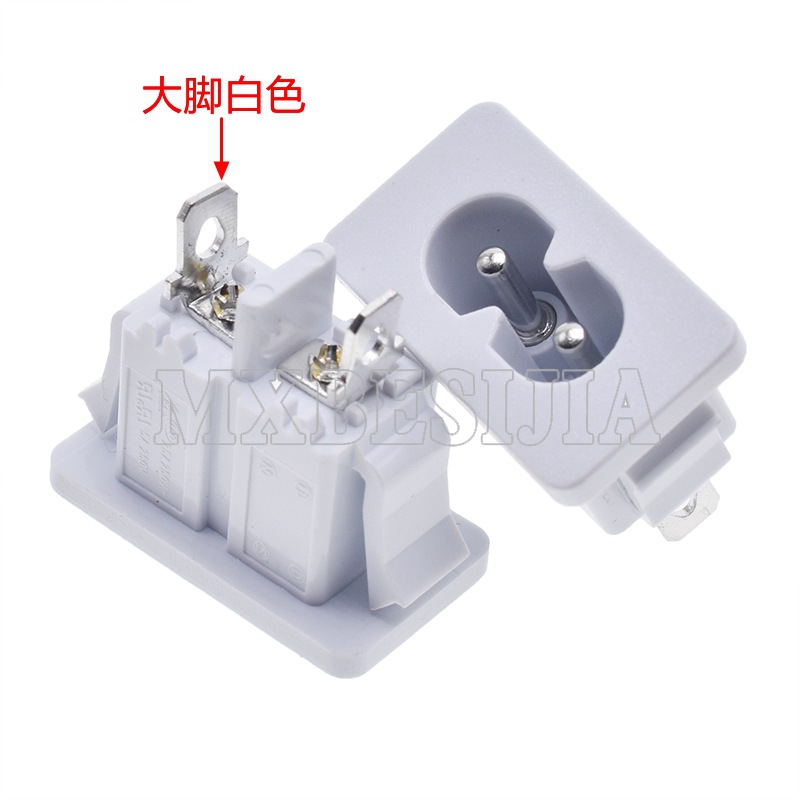 AC027大腳白色_副本