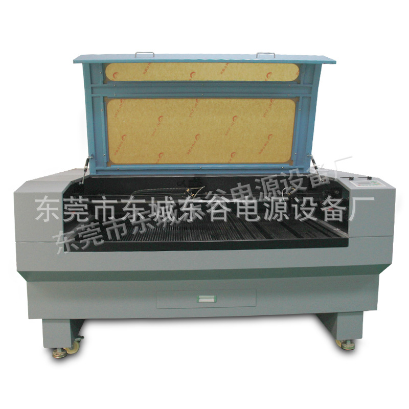 9060單頭co2激光切割機(jī)非金屬有機(jī)玻璃水晶廣告字鏤空雕刻切割機(jī)