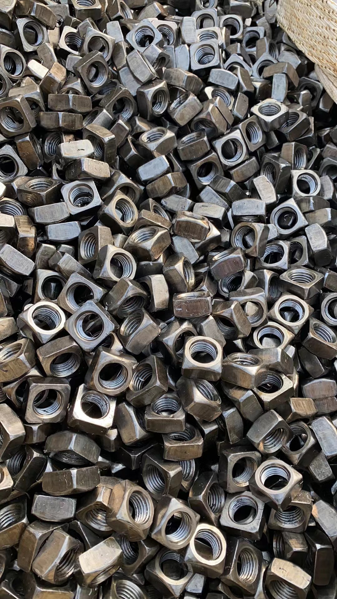 定制四方螺母，4.8級(jí)8.8 英美制，加大孔，細(xì)扣