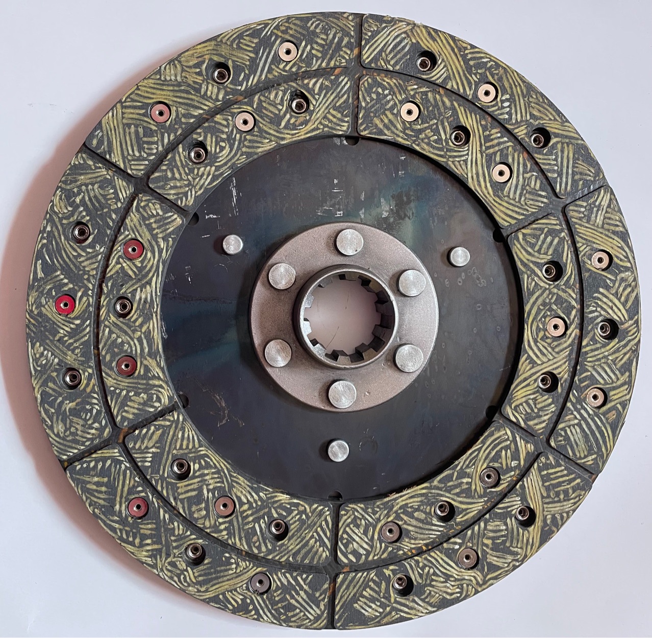 廠家供應(yīng)130離合器從動(dòng)盤總成130輕卡車專用NJ130離合器片