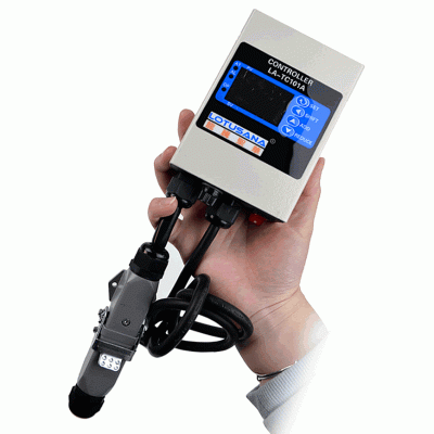 小型數(shù)字顯示溫控表PID控制快速連接使用可手持智能溫控器