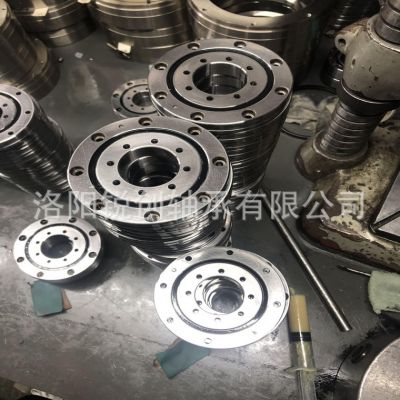 CRBE 02012 A交叉滾子軸承 機器人軸承