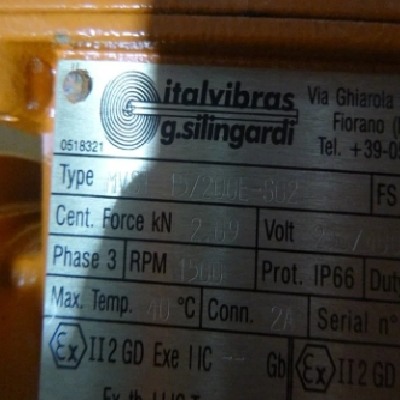 意大利italvibras振動(dòng)電機(jī)MVSI系列離心力達(dá)30500 kgf