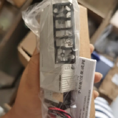 原裝正品日本CKD電磁閥4GD319R-08-E2-3 工業(yè)調(diào)節(jié)自動化元件