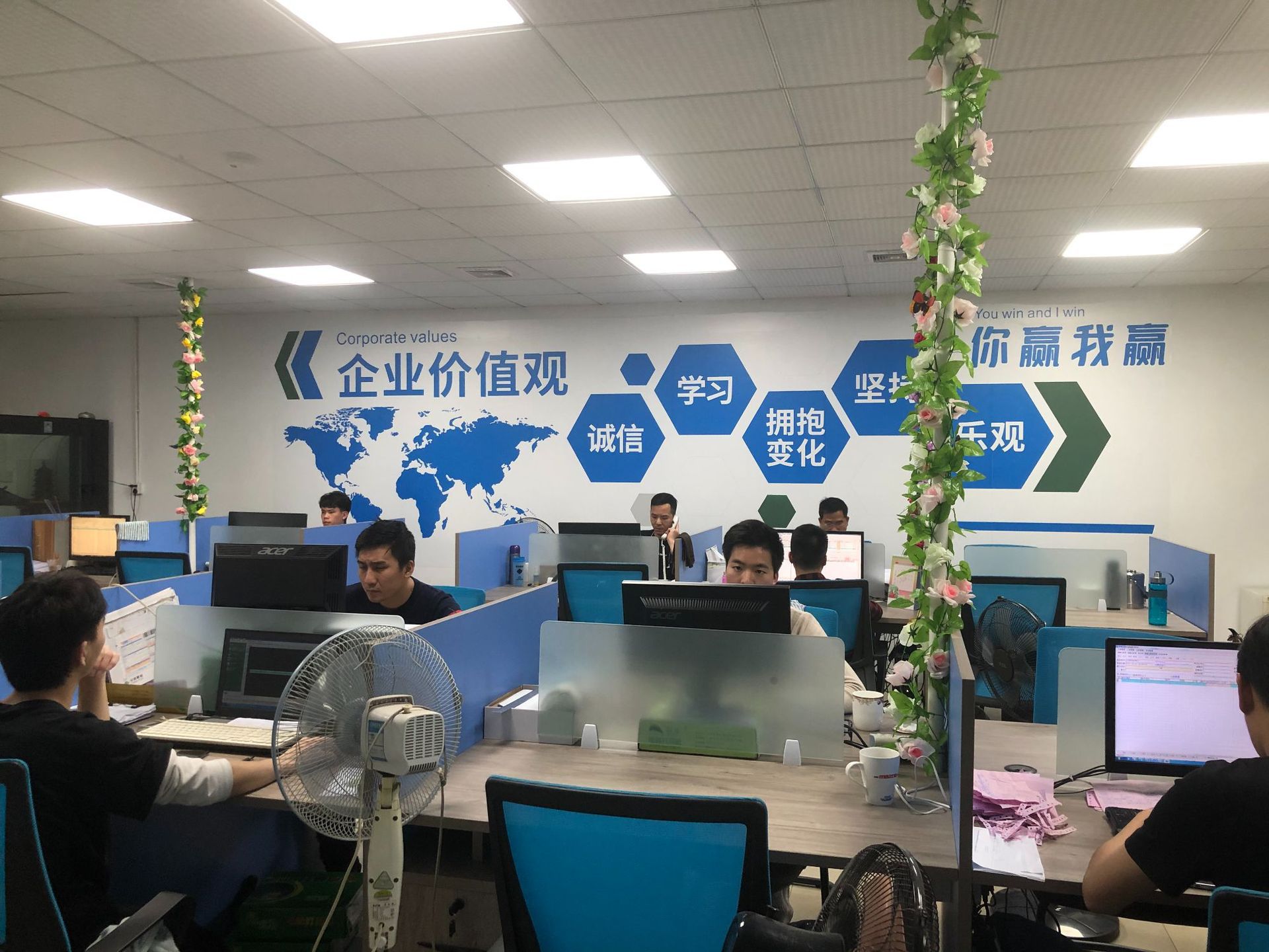 O1CN018olwsR1fa7e83OUZC_!!2210