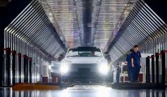 聚集新央企勢(shì)能，深藍(lán)汽車要叩響全球汽車市場(chǎng)大門(mén)