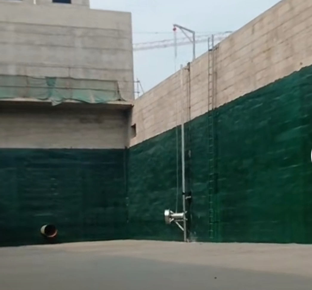 潛水?dāng)嚢铏C(jī)安裝效果001