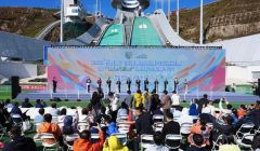 十一崇禮汽車(chē)嘉年開(kāi)幕 點(diǎn)燃京津冀新能源汽車(chē)盛宴