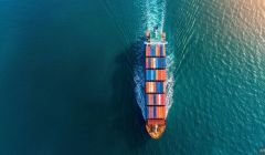 汽車(chē)進(jìn)口下滑出口猛增，中國(guó)汽車(chē)加速駛向全球