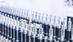 雙軌驅(qū)動(dòng)創(chuàng)新發(fā)展，富泰和構(gòu)建全球新能源汽車零部件研發(fā)網(wǎng)絡(luò)